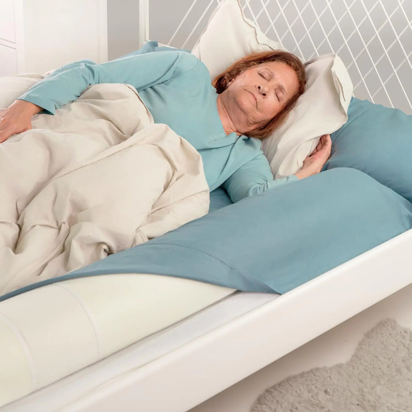 Bed Safety Support Rail | Discreet Fall-Prevention with Soft Comfort Design